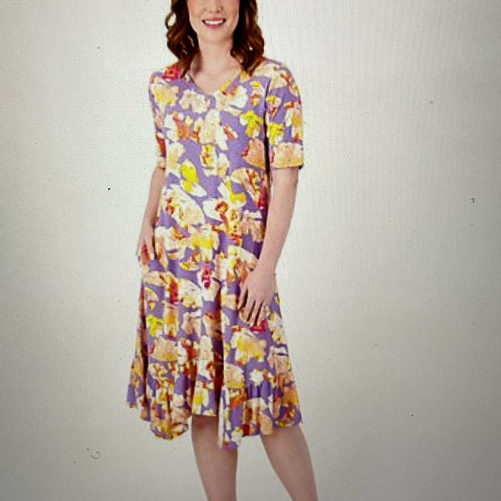 LOGO by Lori Goldstein Petite Rayon 230 Elbow Sleeve Dress Lavender Floral PS